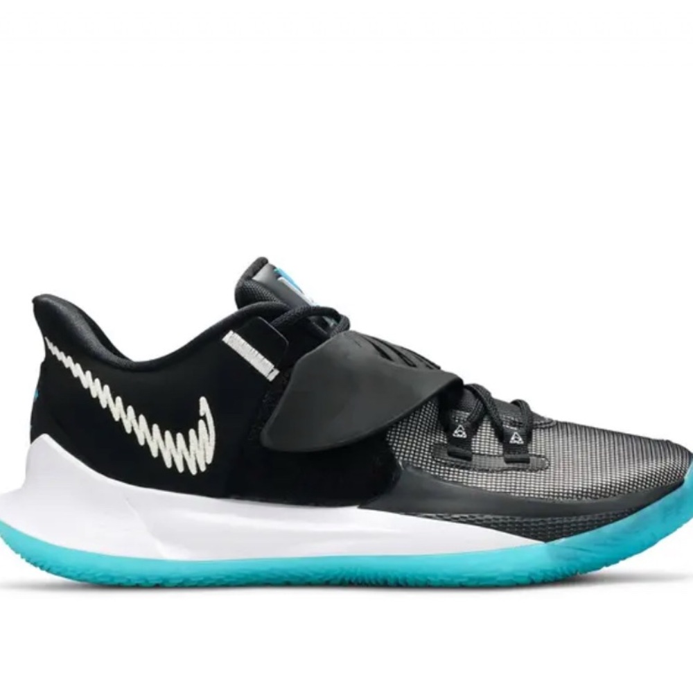 Kyrie Low 3 Moon Shoes